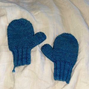 Misha and Puff mittens 2/4y
